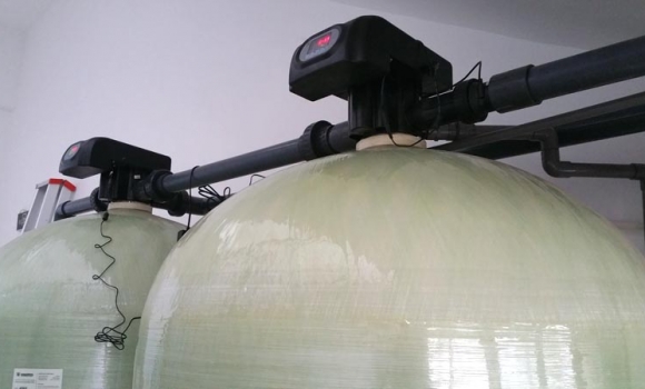 伶俐工業(yè)園井水凈化系統